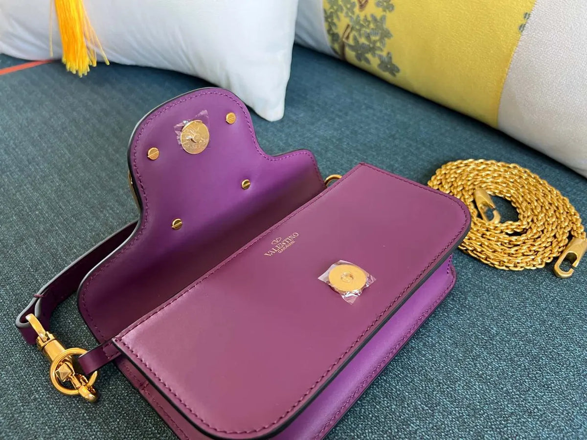 Valentino Amethyst VLogo Bag - Hình 7