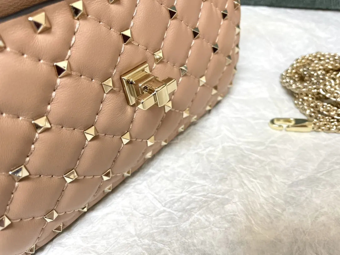 gold Valentino Rockstud Nude Bag - Hình 7