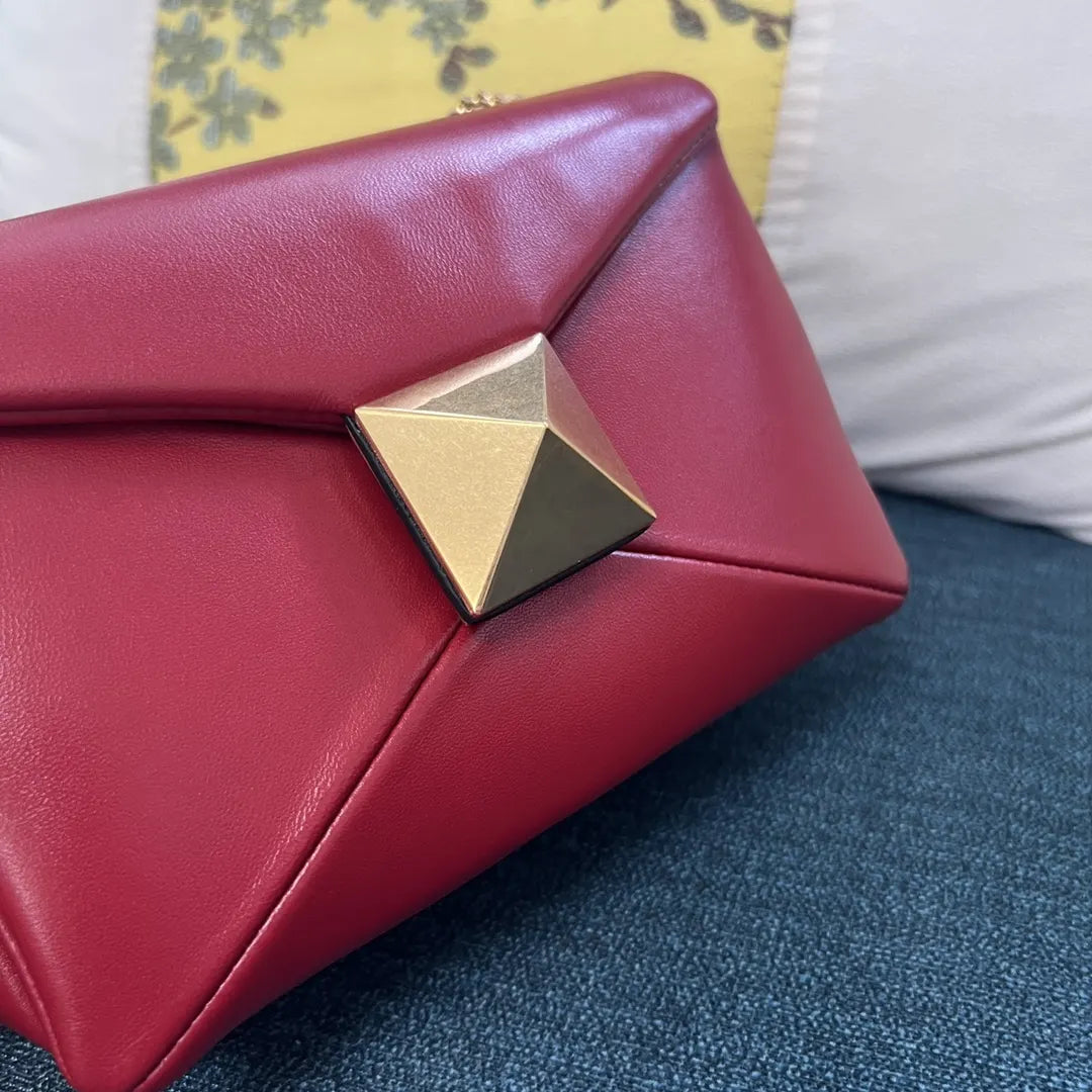 Valentino Cherry Red Envelope Bag - Hình 5