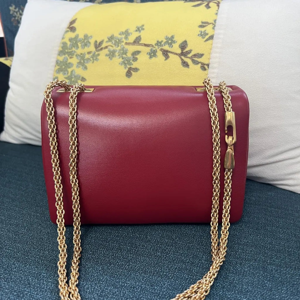 Valentino Cherry Red Envelope Bag - Hình 3