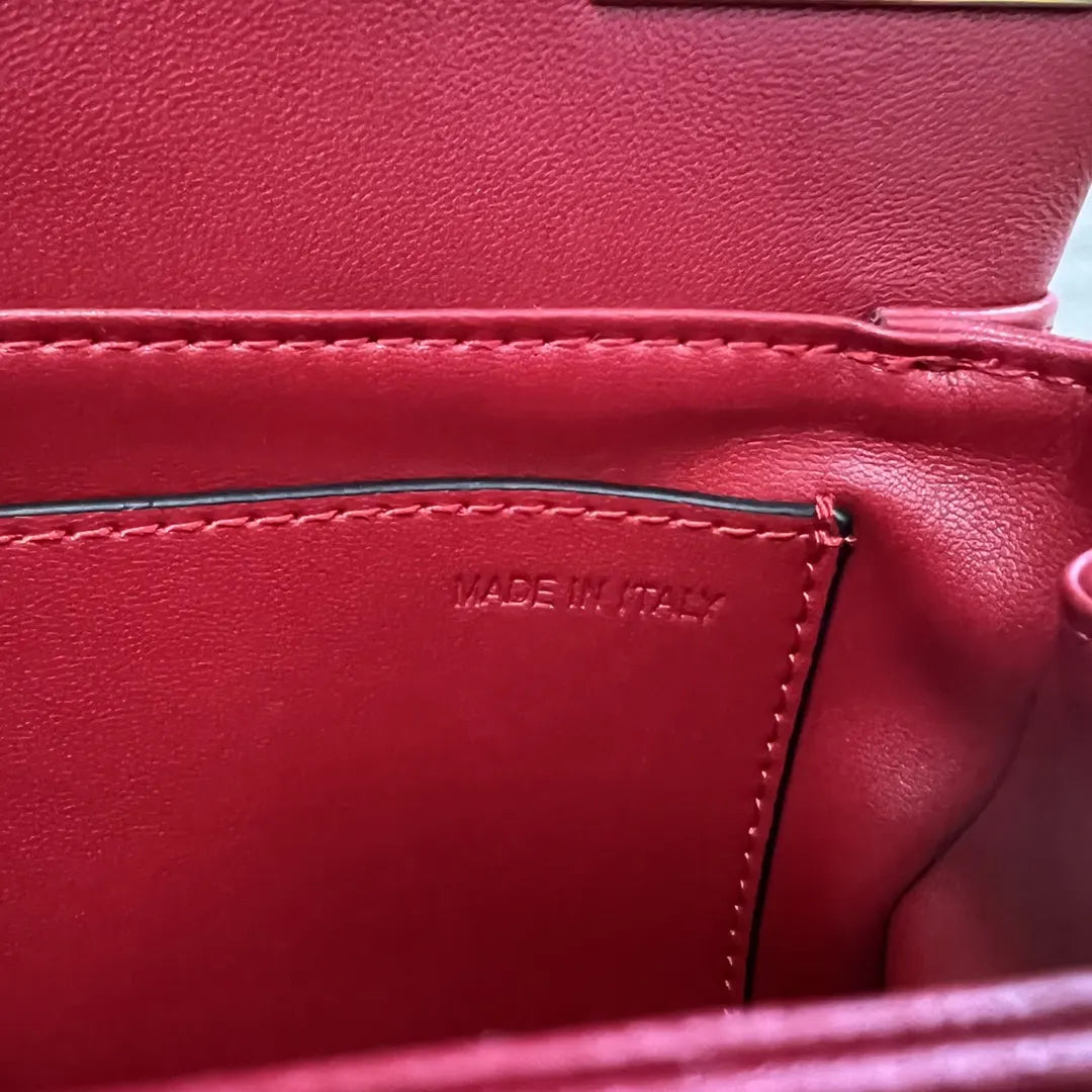 Valentino Cherry Red Envelope Bag - Hình 9