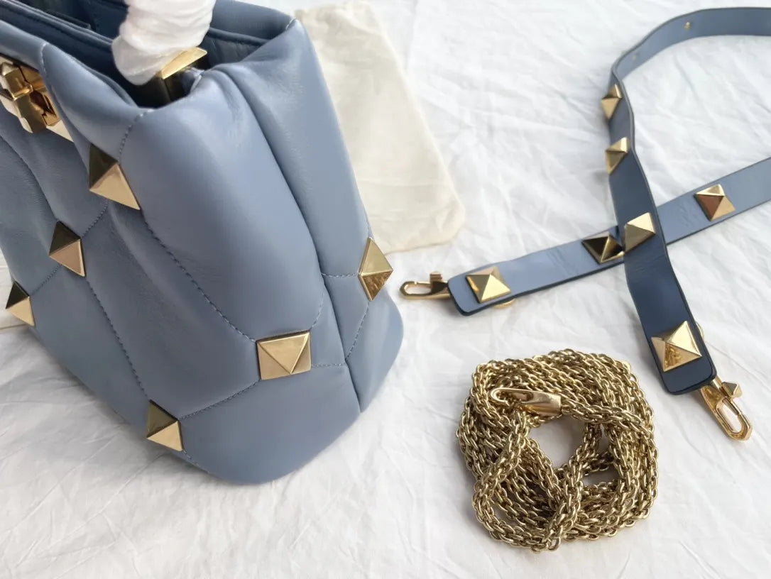 Valentino Sky Blue Stud Sign Bag - Hình 2