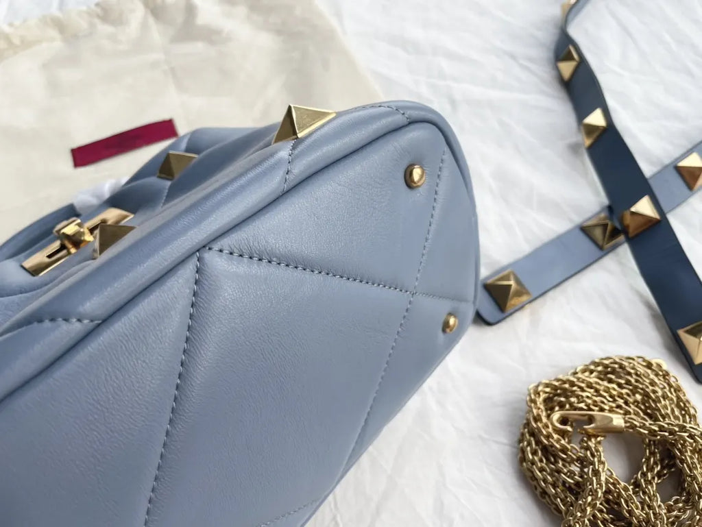 Valentino Sky Blue Stud Sign Bag - Hình 8