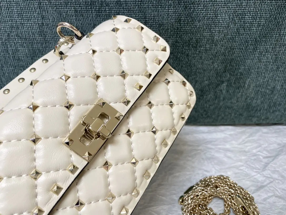 Valentino Cream Quilted Bag - Hình 6