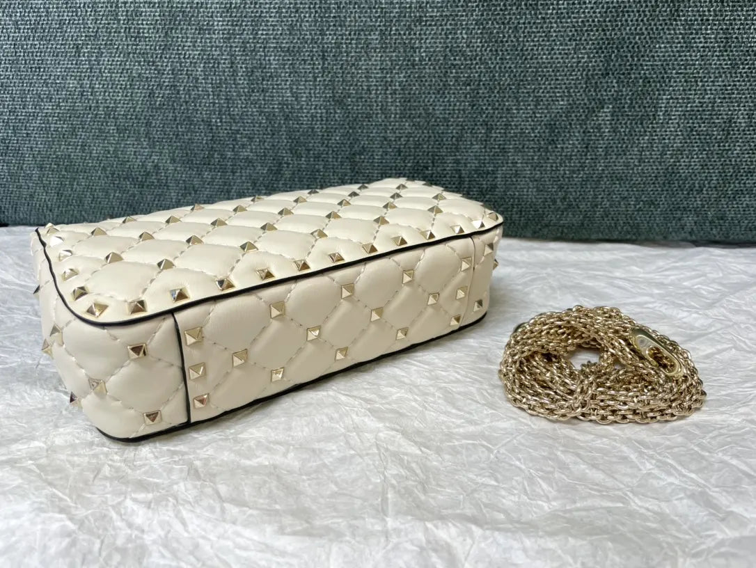 Valentino Cream Quilted Bag - Hình 3