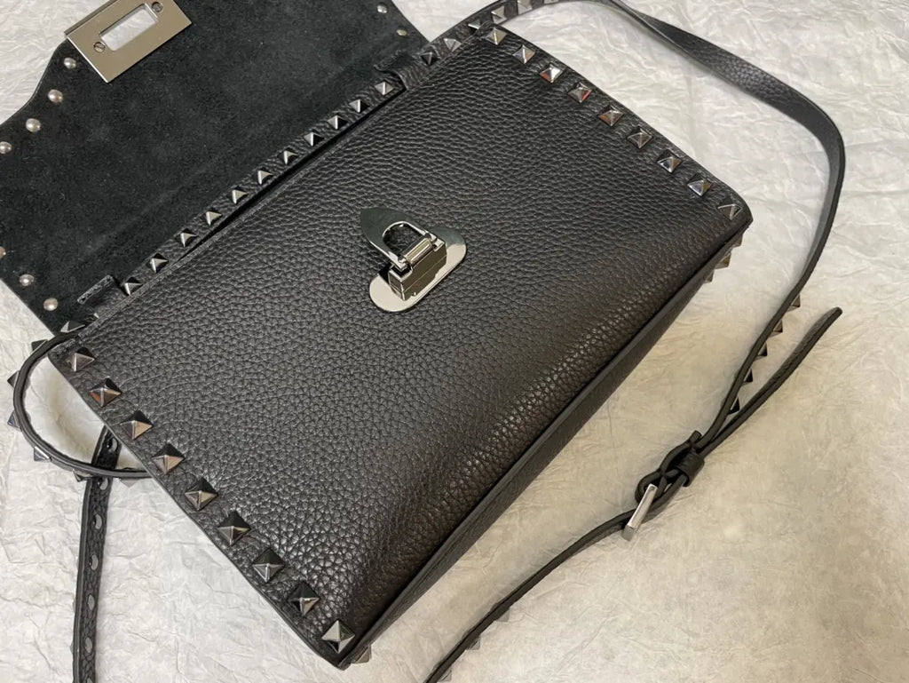 Valentino Spike Me Bag Black - Hình 5
