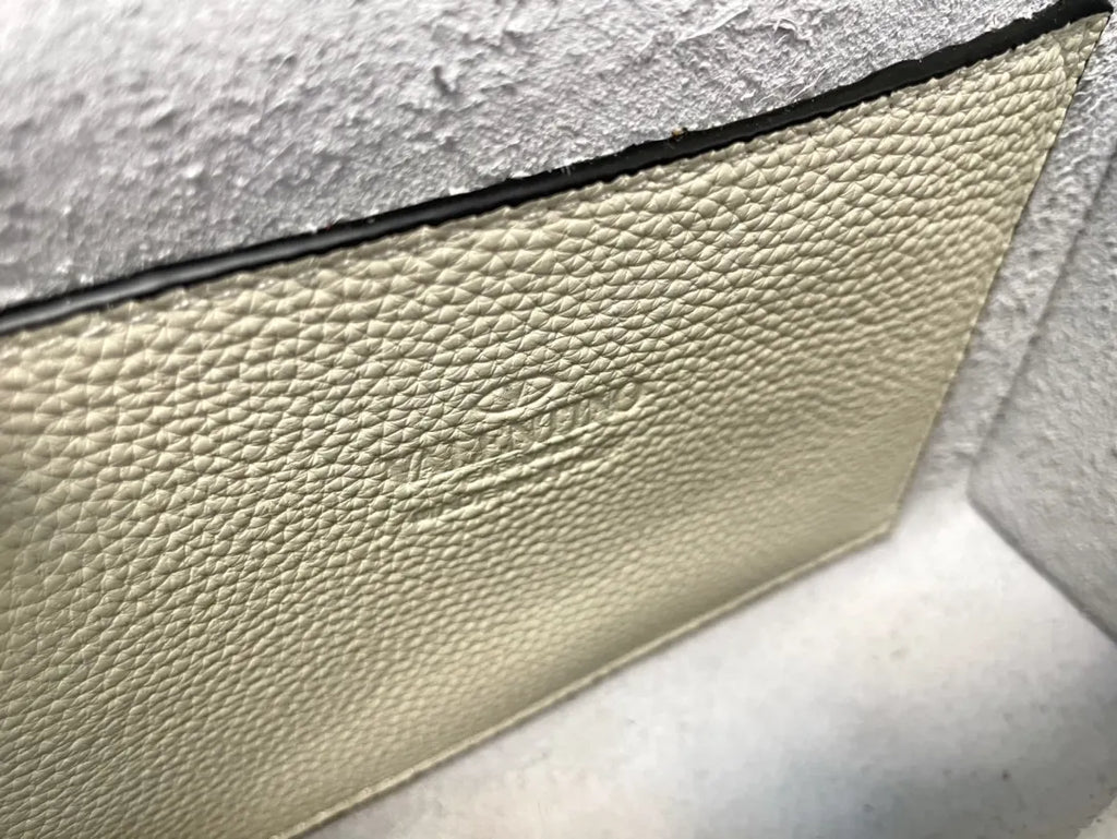 Valentino Ivory Rockstud Crossbody - Hình 2