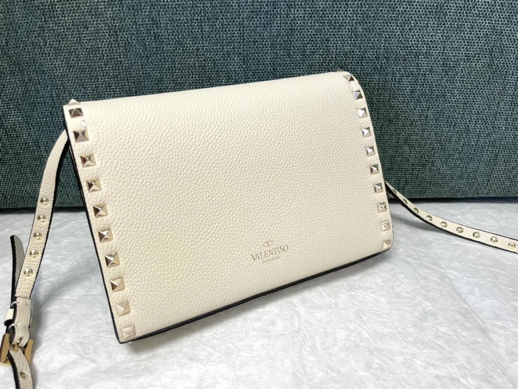 Valentino Ivory Rockstud Crossbody - Hình 6