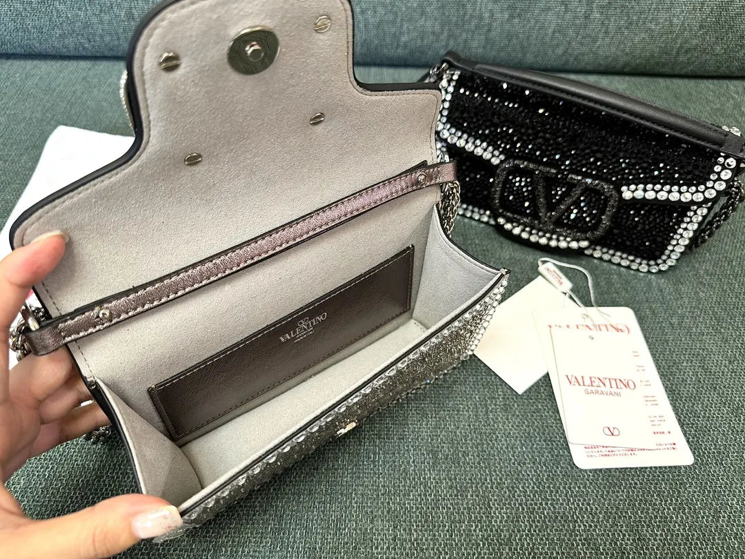 chain Valentino Silver Crystal Mini Bag - Hình 8