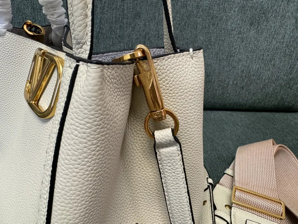 Valentino White Mini Bag - Hình 7
