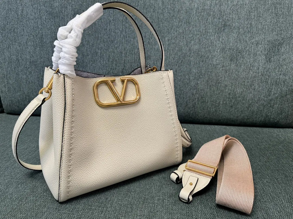 Valentino White Mini Bag - Hình 8