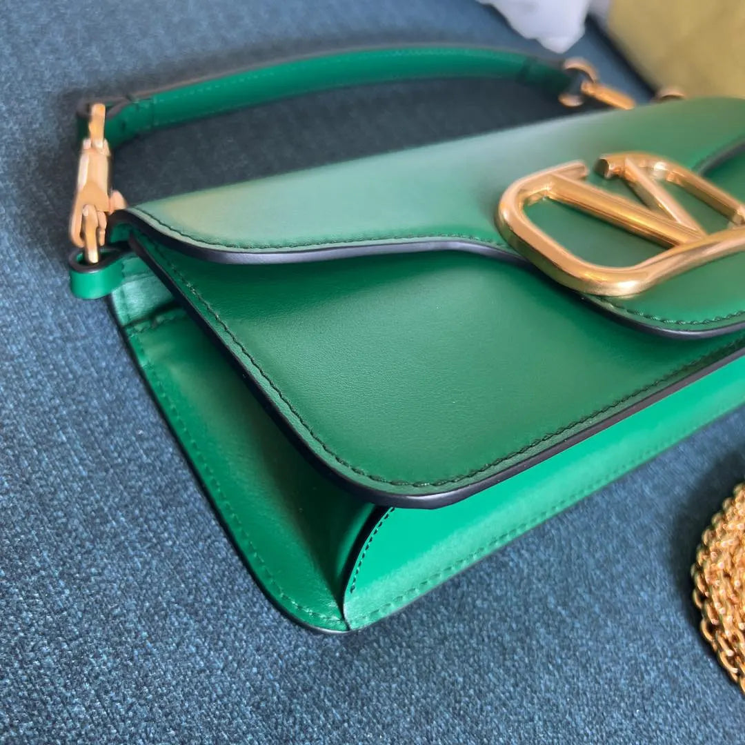 Valentino Green Rectangular Bag - Hình 3
