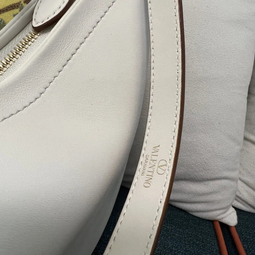 Valentino White Leather Hobo - Hình 7